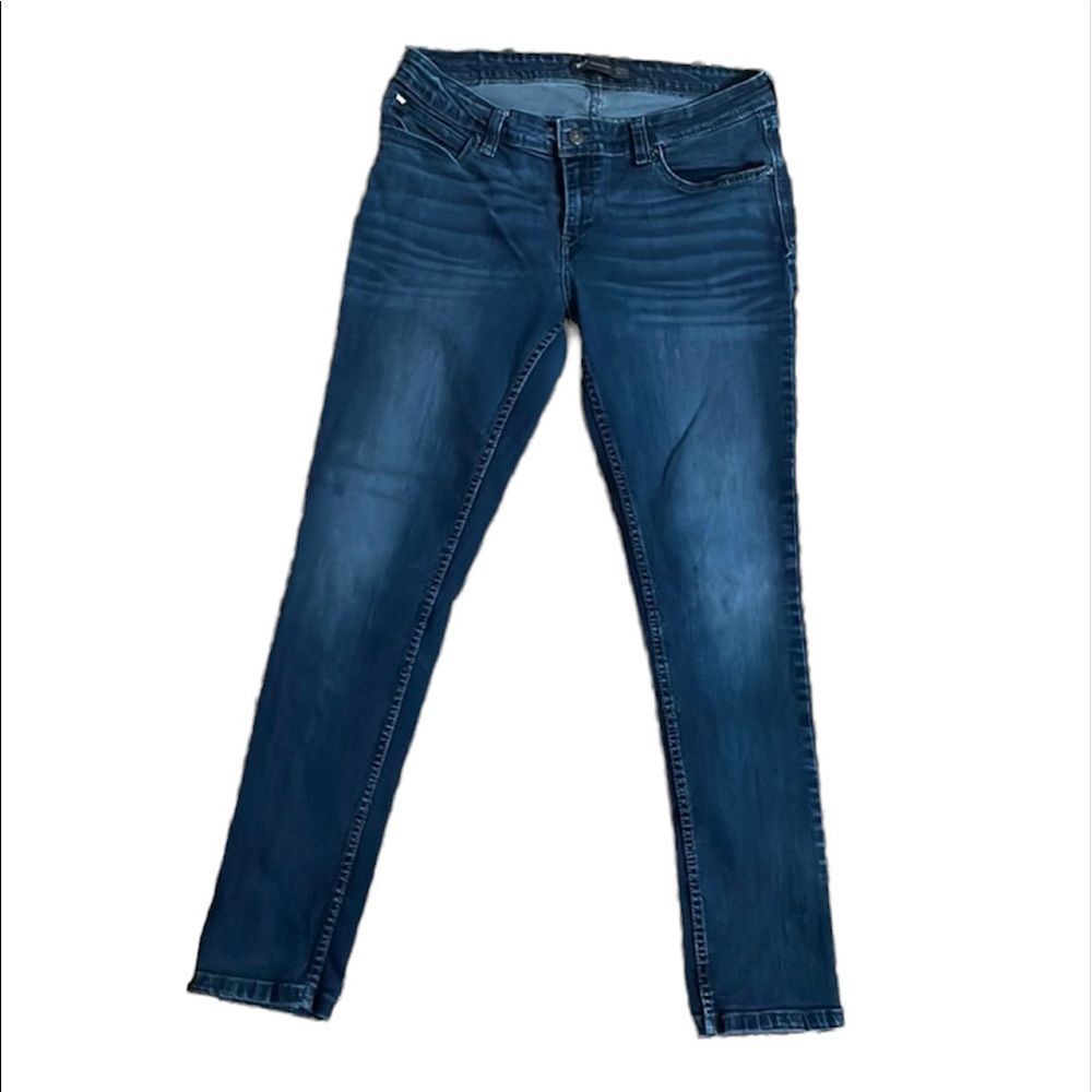 🥳H/P🎉•LEVI’S•“DEMI CURVE” SKINNY LOW RISE DENIM JEANS SIZE 32W/32L EUC